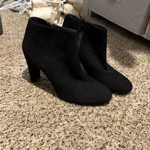Stuart Weitzman suede black booties 9.5